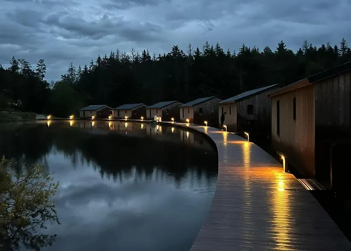 Lacustre De Roudeix *